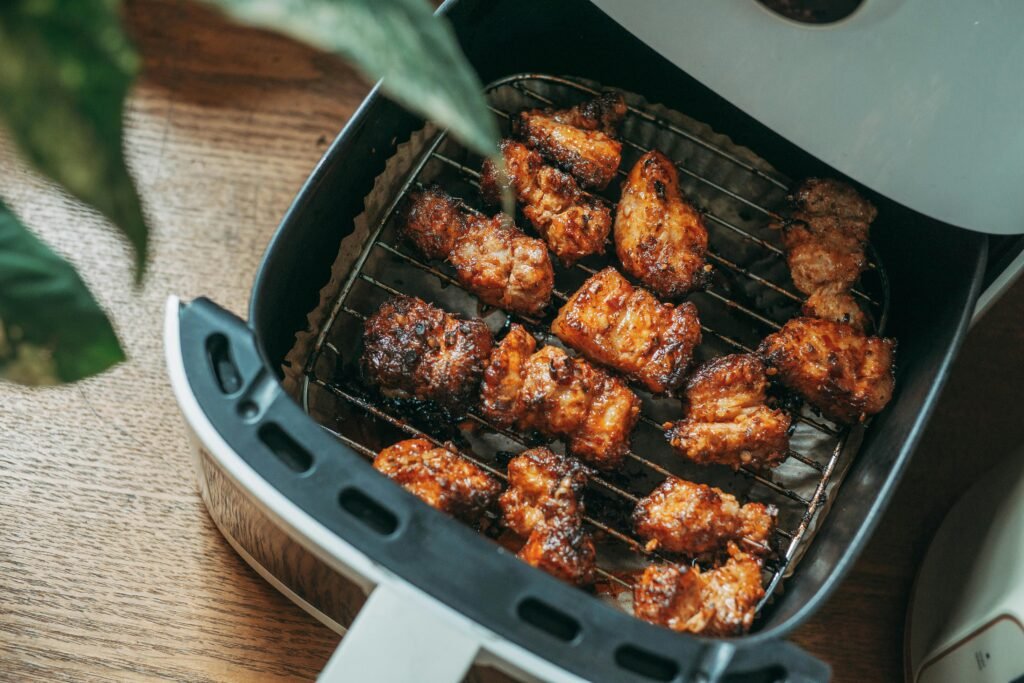 pexels-fox-58267-35285814 The Best Ultimate Air Fryer Liners